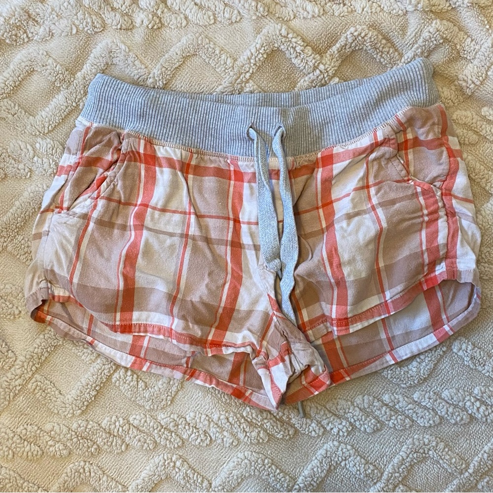 Aerie pink plaid sleep shorts with tie